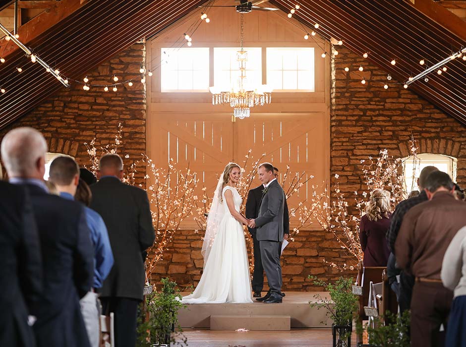 The Loft at Mayowood Stone Barn in Rochester MN is the best event venue for wedding ceremonies